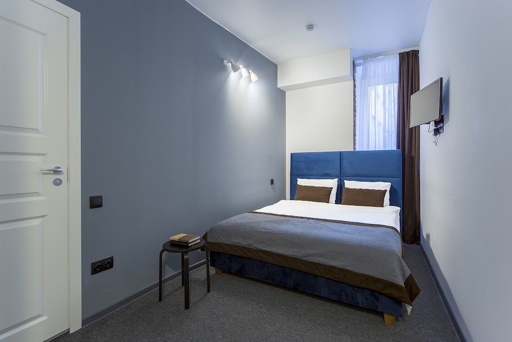Standard Double Room, 1 Queen Bed