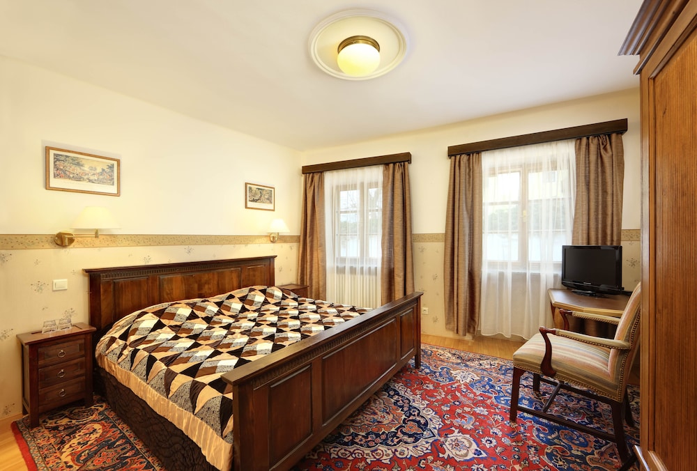 Triple Room, Balcony photo 1