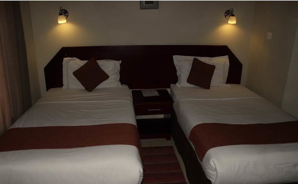 Twin Chalet