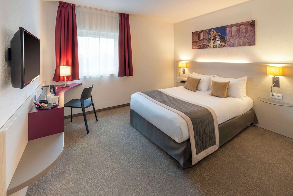 Standard Room, 1 Queen Bed, Non Smoking