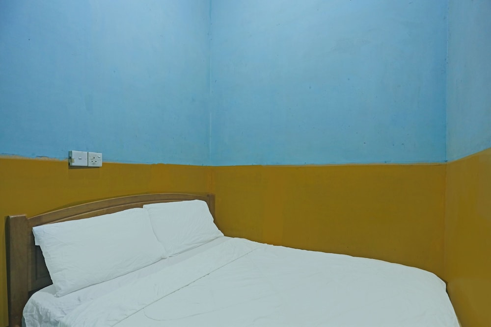 Economy Double Room photo 3