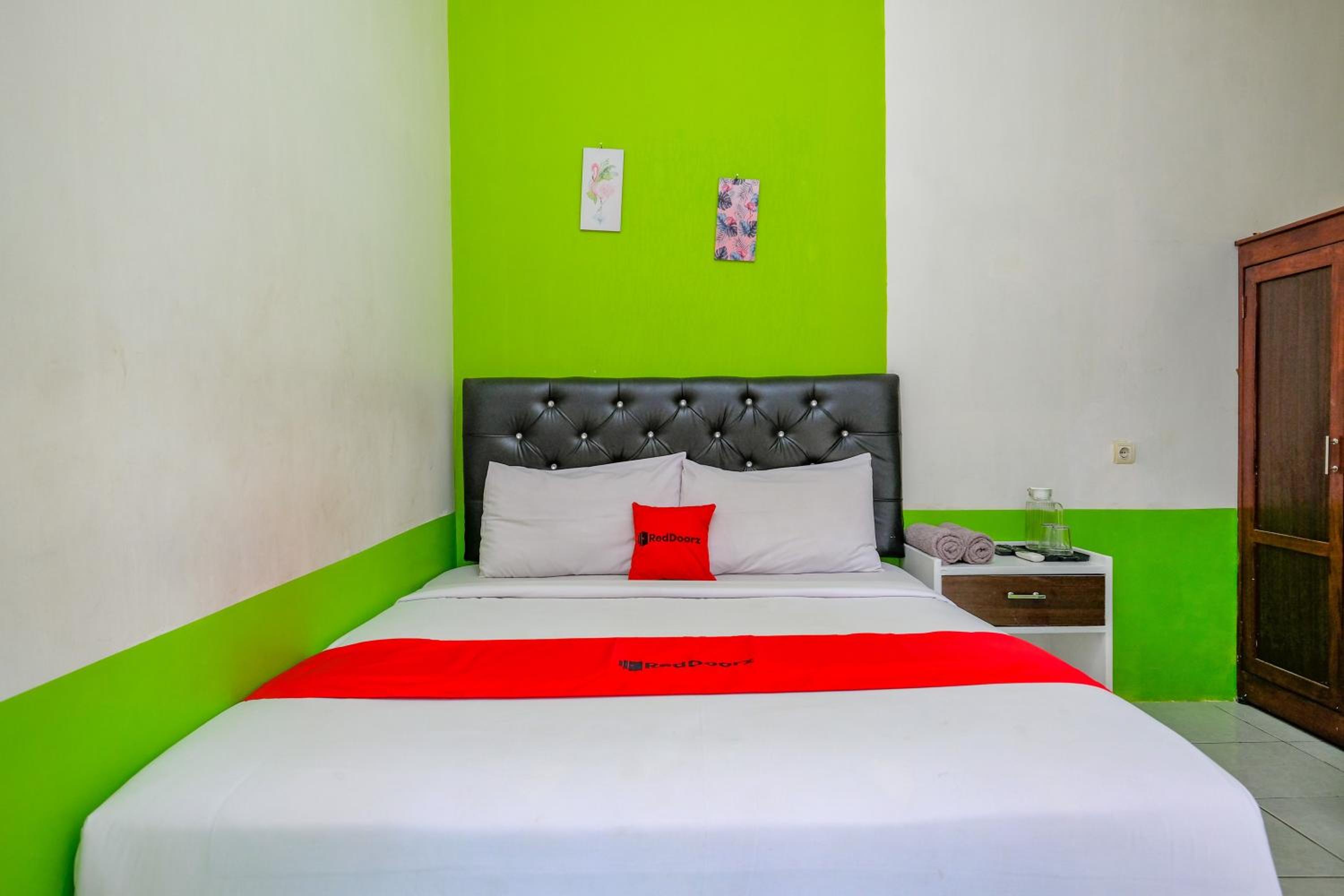 Standard Double Room - Photo 3