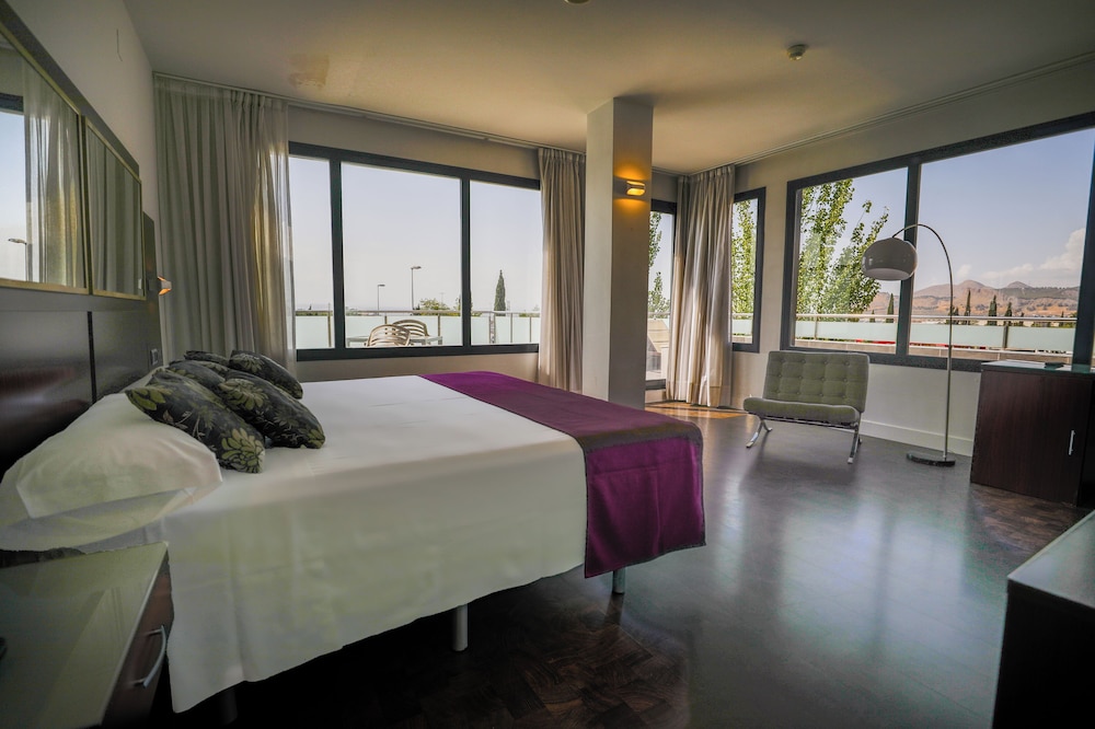 Superior Double Room, Hot Tub photo 2