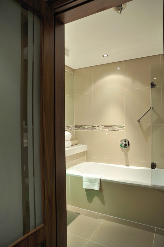 Standard Room, 2 Twin Beds - Photo 14