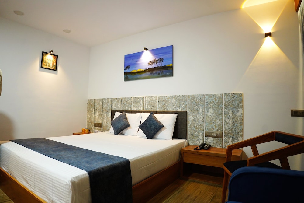 Basic Twin Room photo 1