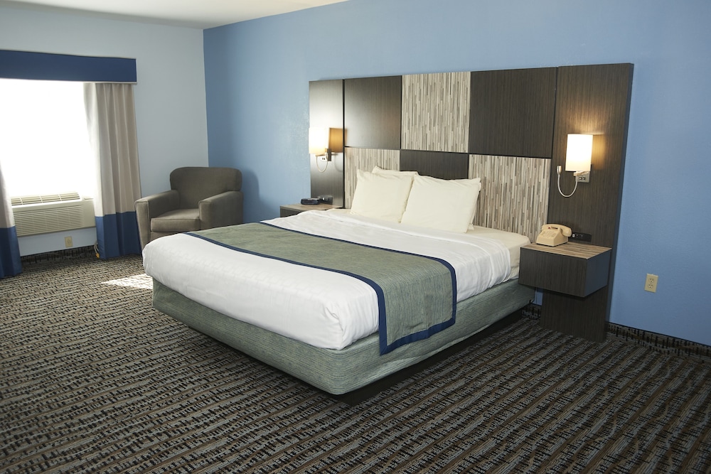Suite, 1 Kind Bed photo 1