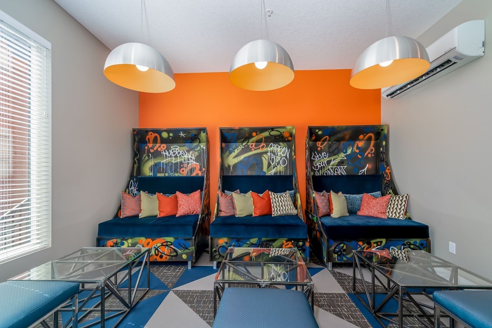 Apartment photo 3