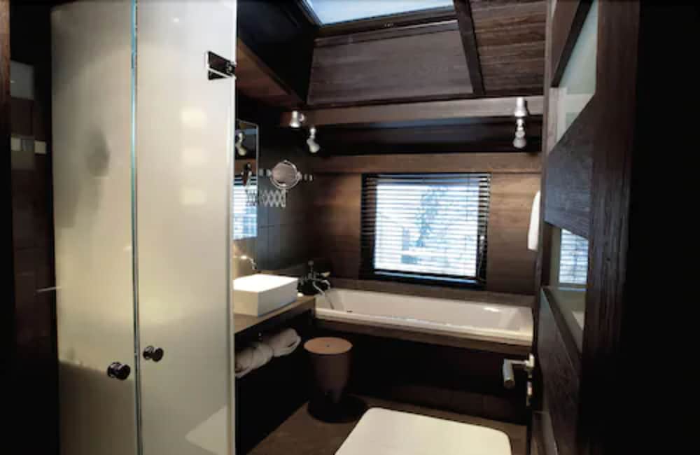 Deluxe Double Room, Fireplace, Mountain View (Mont Blanc)