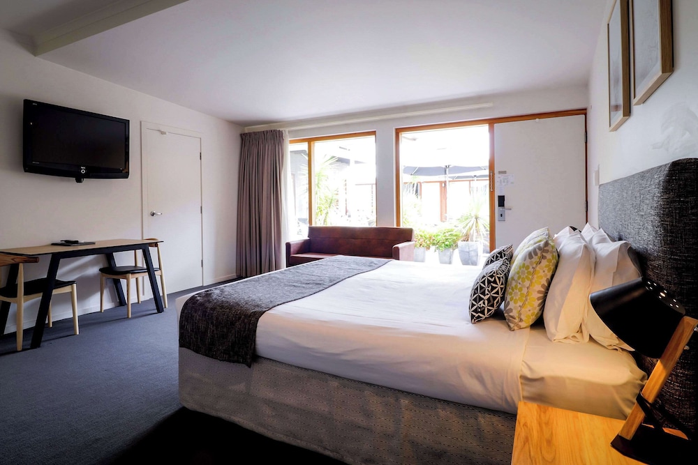 Room, 1 King Bed, Accessible, Non Smoking photo 3