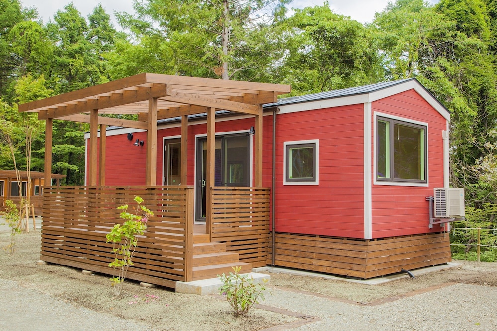 Trailer Cottage