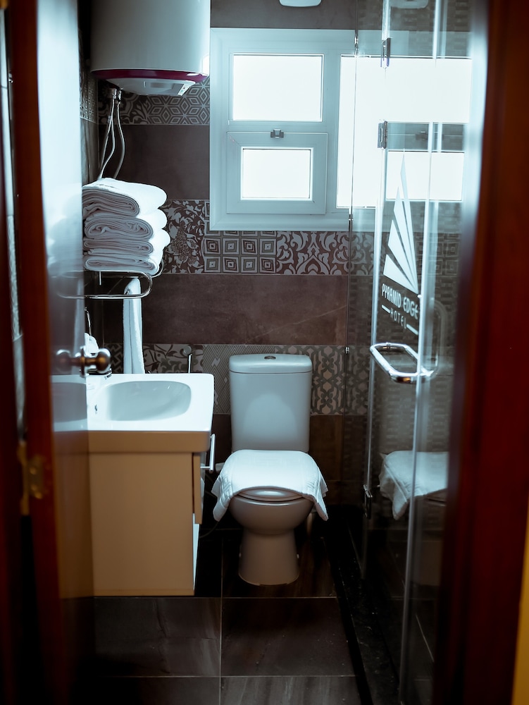 Executive Double Room, Jetted Tub (Pyramids View) - Photo 3