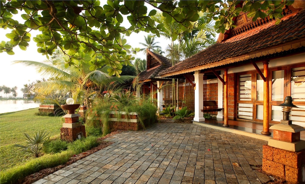 Villa, Lake View photo 1