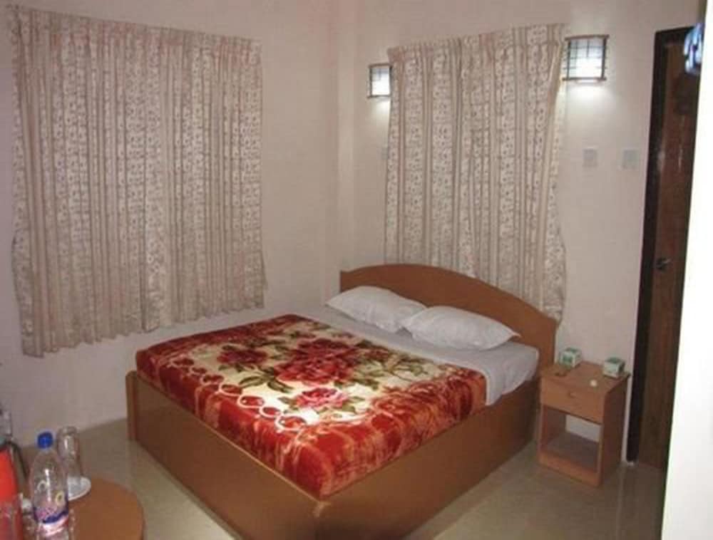 Superior Room (with Window)