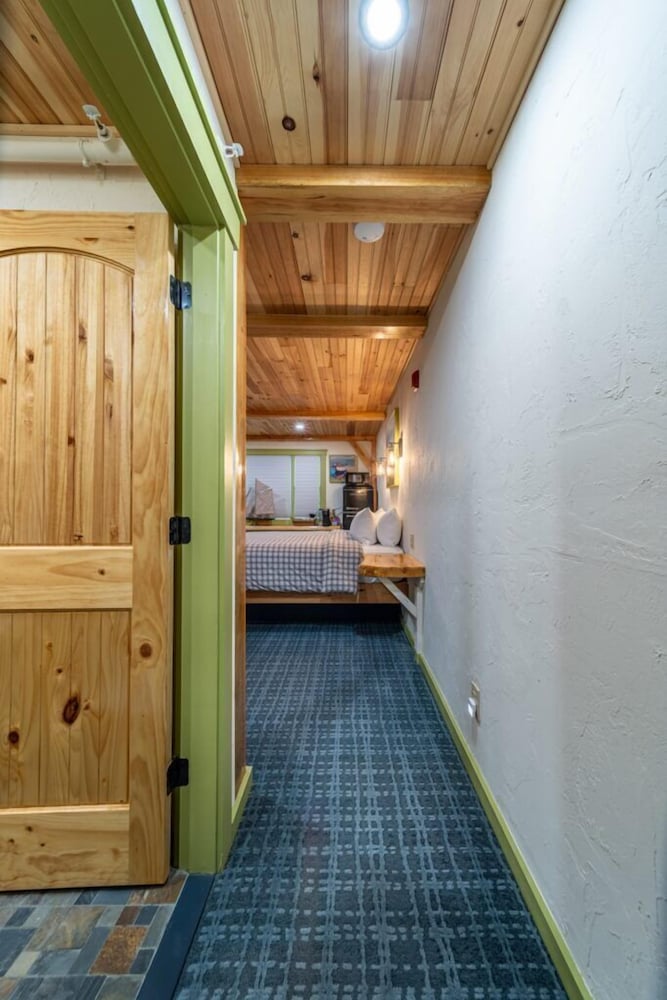 Luxury Single Room, City View photo 3