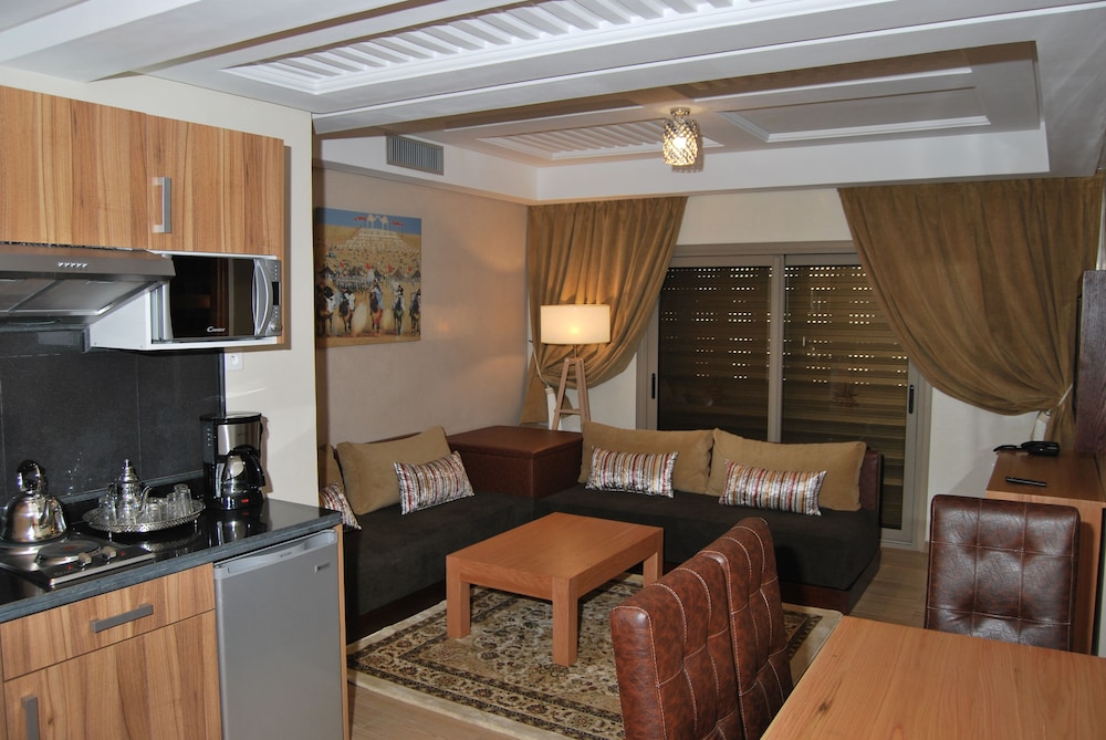 Superior Apartment photo 3