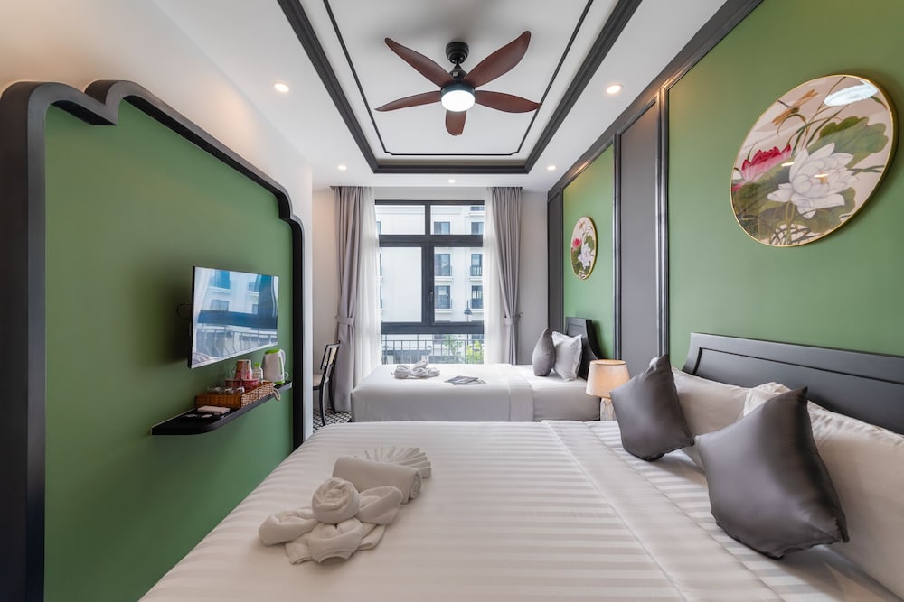 Deluxe Triple Room - Photo 2