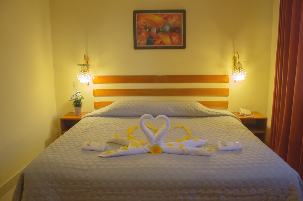 Suite, 1 King Bed