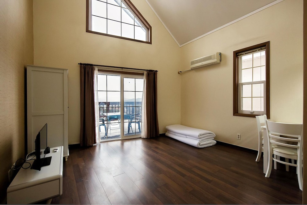 Hill House (Korean Ondol) photo 1