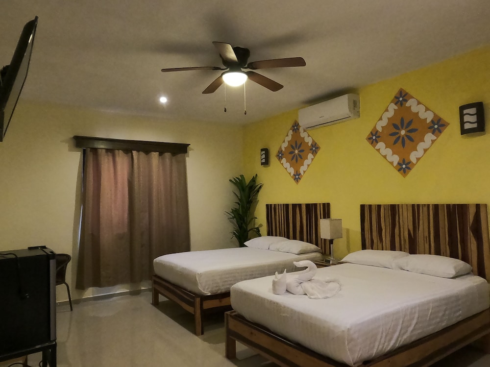 Deluxe Room, 2 Double Beds photo 1