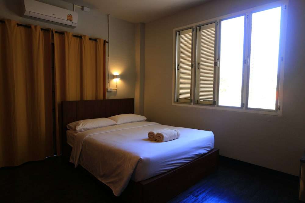 Standard Room photo 2