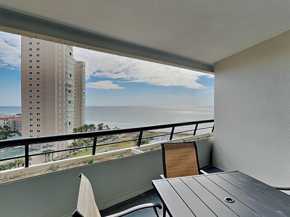 Condo (2 Bedrooms)