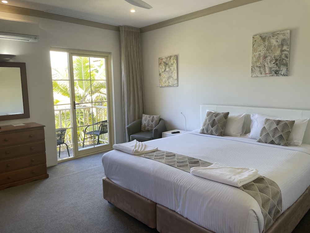 Executive King Spa Balcony Room photo 1