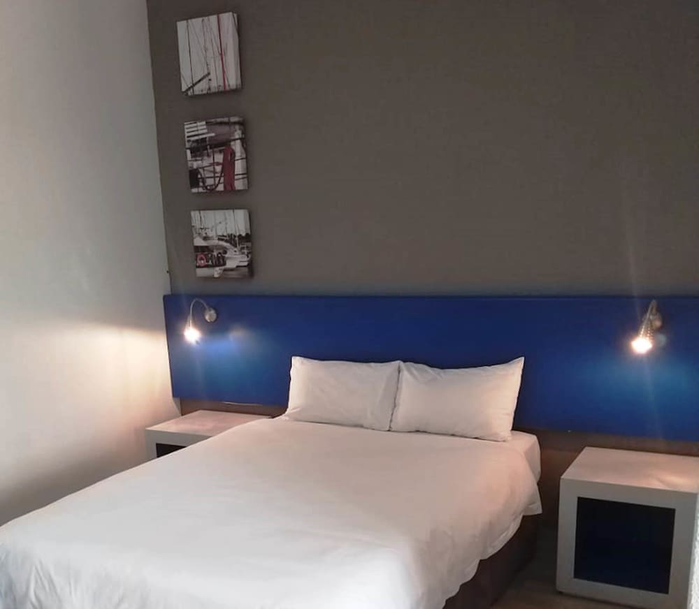 Standard Room photo 1