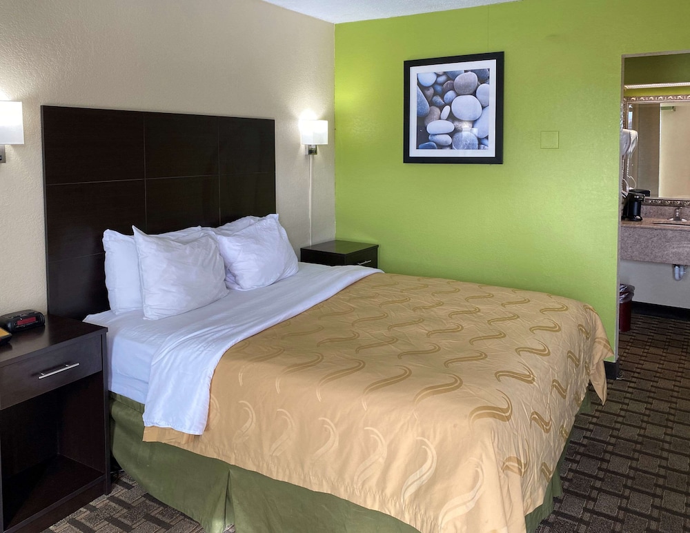 Business Room, 1 Queen Bed - Photo 1