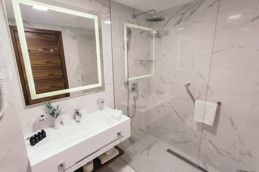 Junior Suite - Photo 6