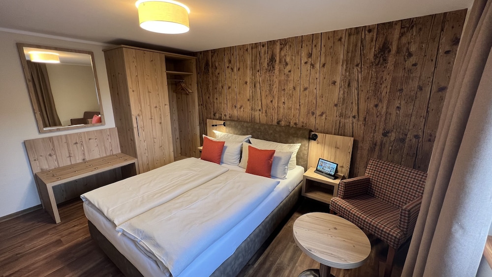 Classic Double Room