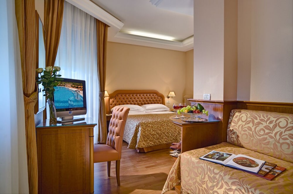 Comfort Double or Twin Room - Photo 1