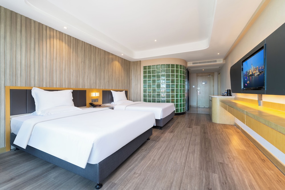Comfort Quadruple Room