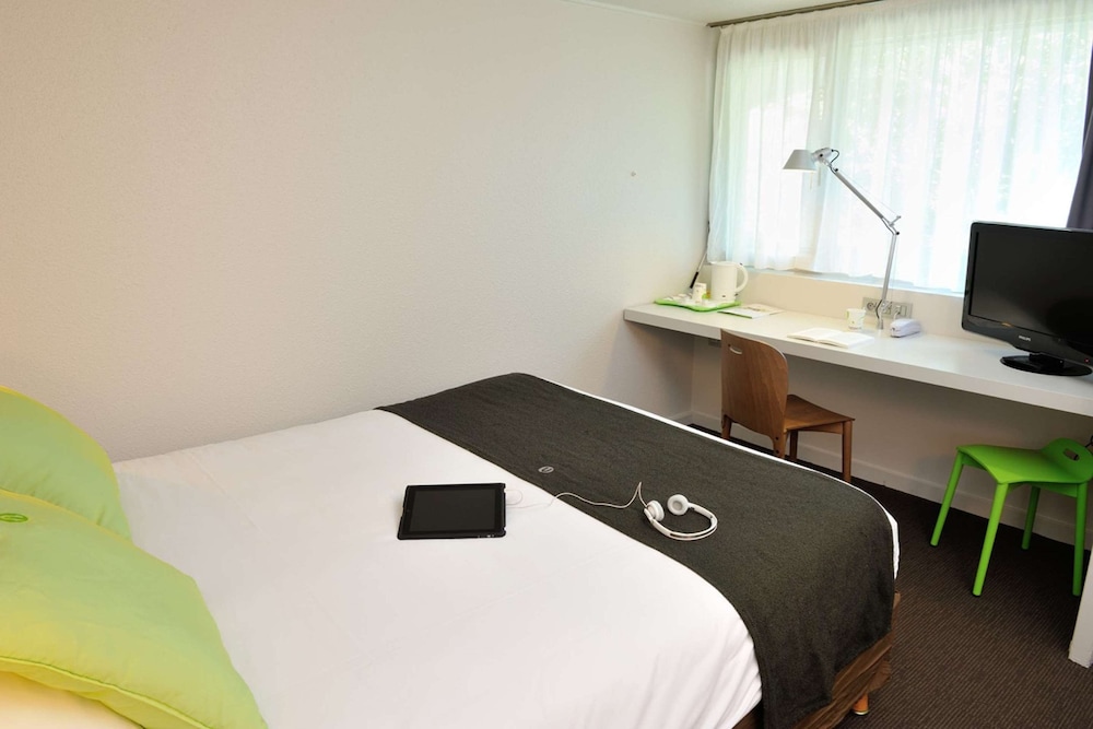 Standard Room, 1 Double Bed - Photo 8
