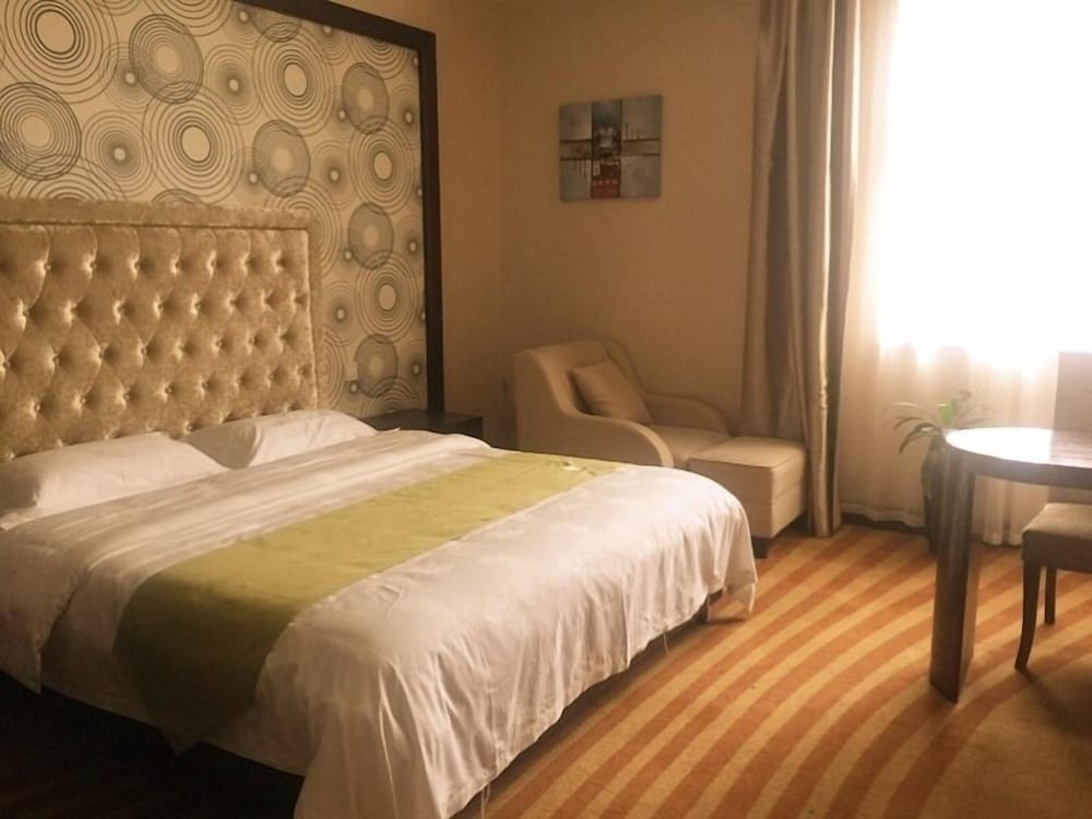 Business Queen Room photo 1
