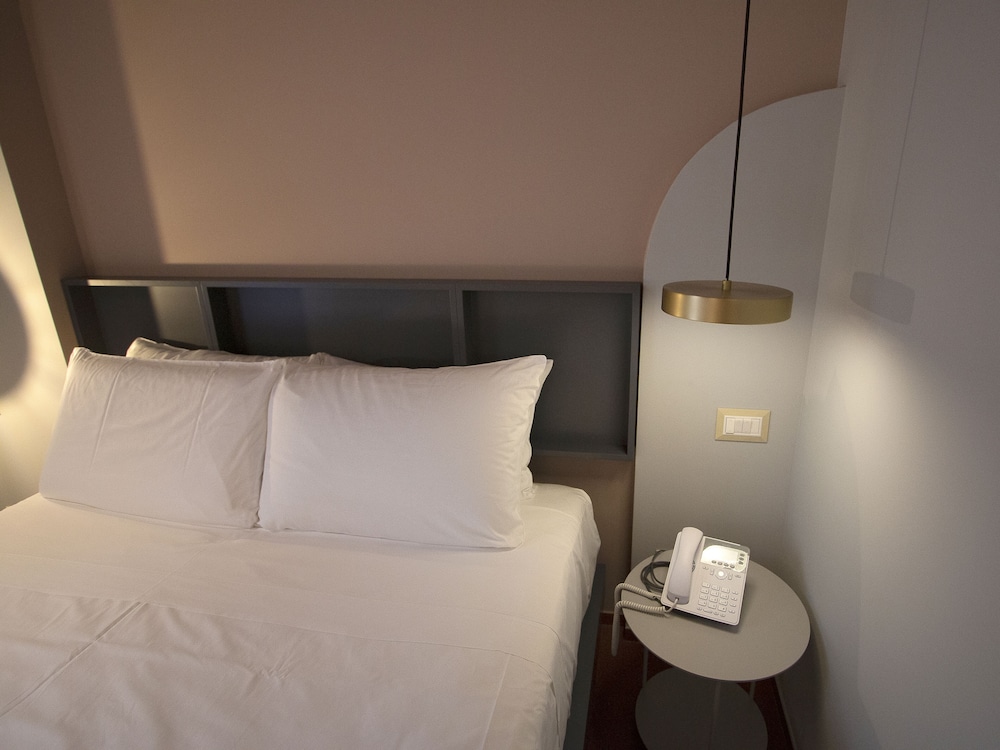 Suite, 1 Queen Bed