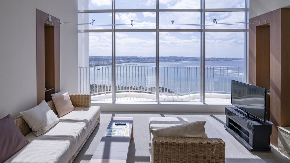 Sky Suite, Non Smoking - Photo 3