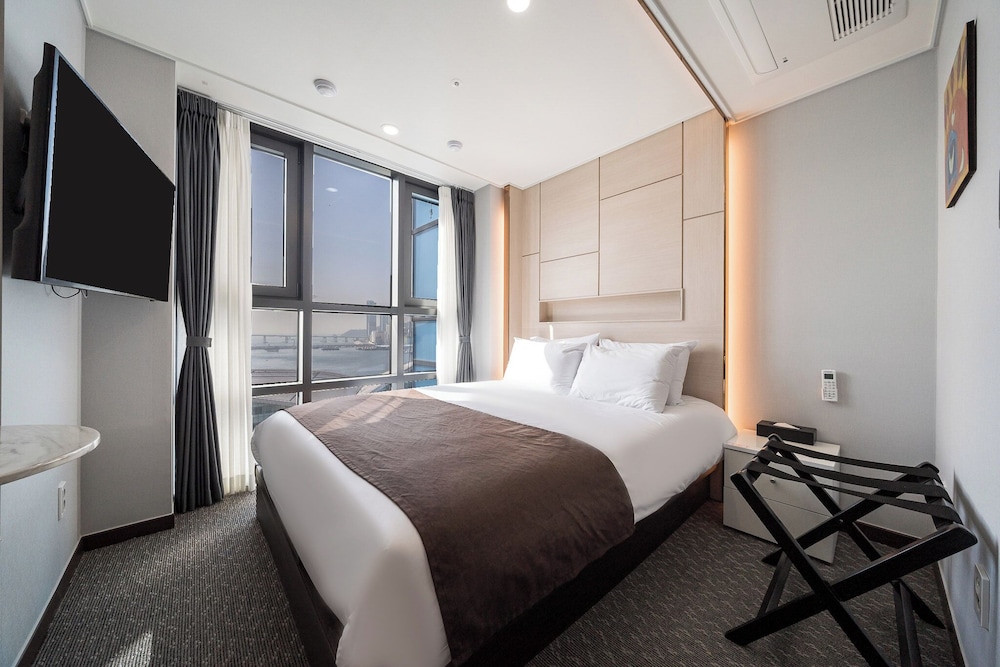 Standard Double Room, Sea View - Photo 1