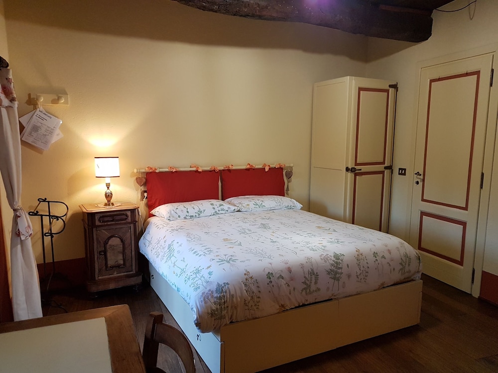 Room, Multiple Beds, Non Smoking, Pool View photo 1