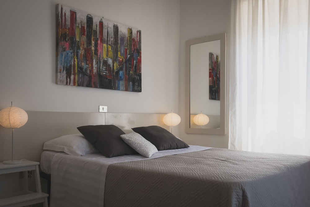 Double Room, Balcony, Garden View photo 1