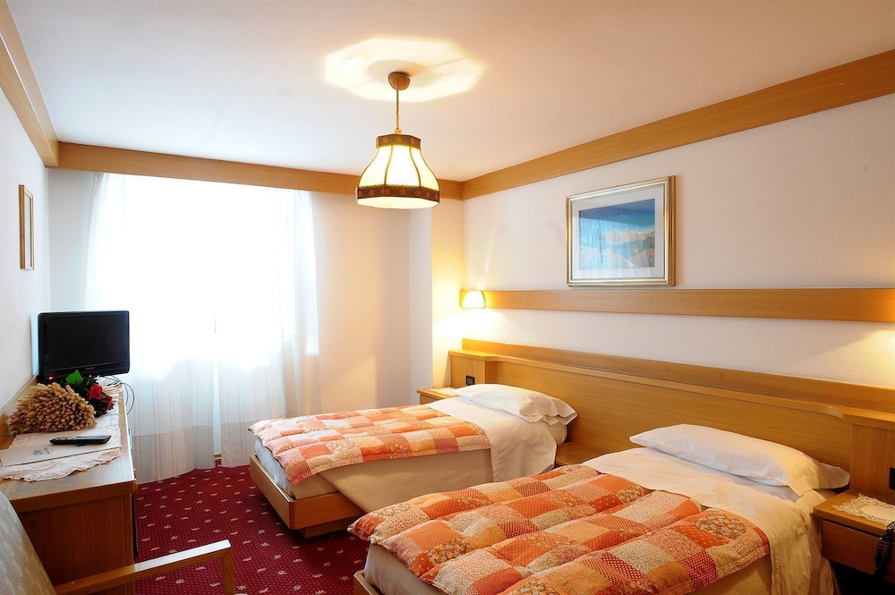 Economy Double or Twin Room - Photo 3
