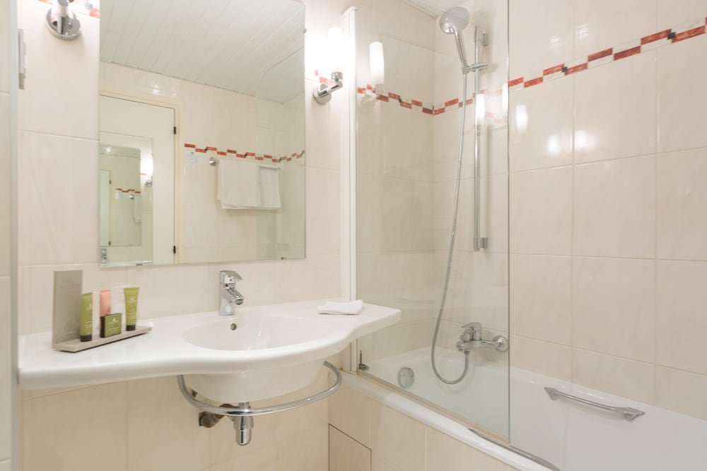 8-chambre triple photo 2
