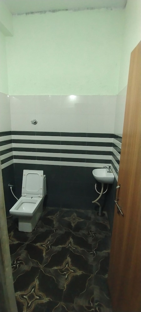 Comfort Single Room, City View