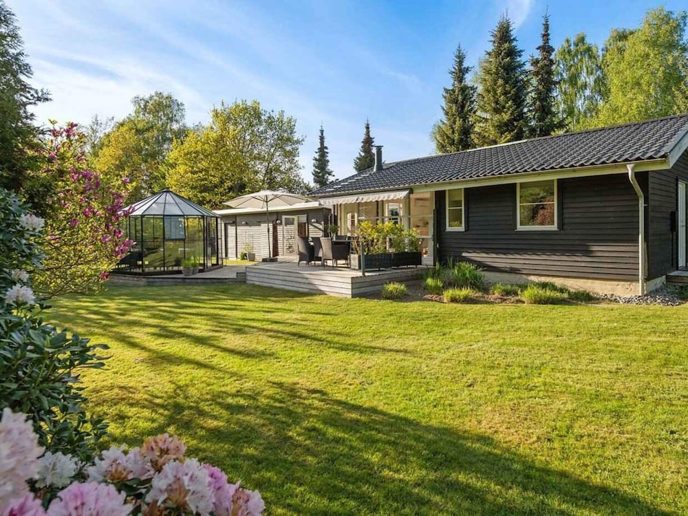House photo 1