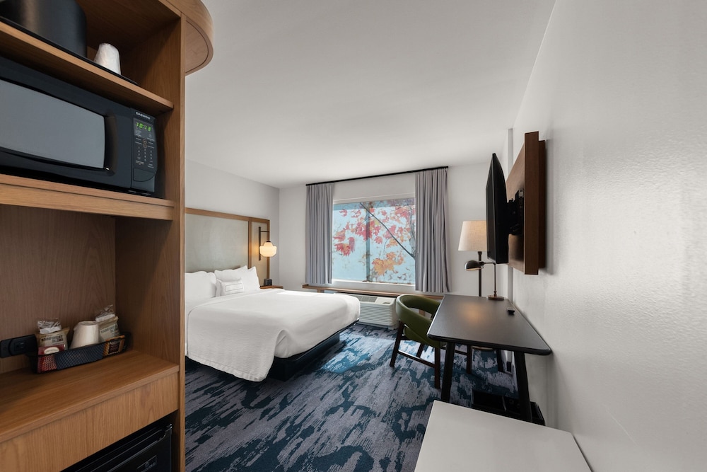 Room, 1 King Bed - Photo 1
