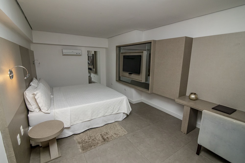 Available room
