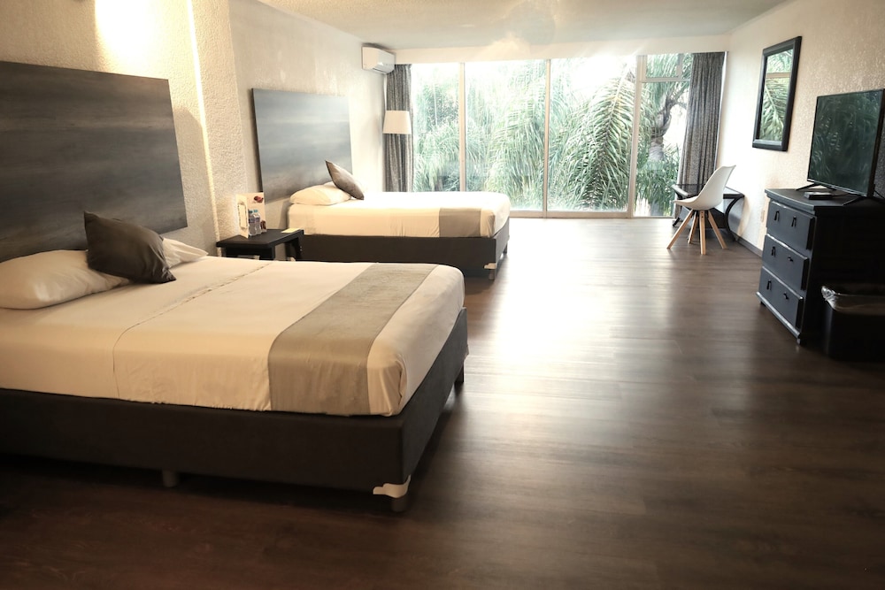 Standard Double Room, 1 Bedroom, City View photo 1