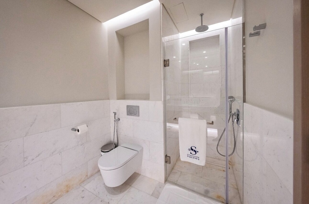 Luxury Studio, City View, Tower photo 2