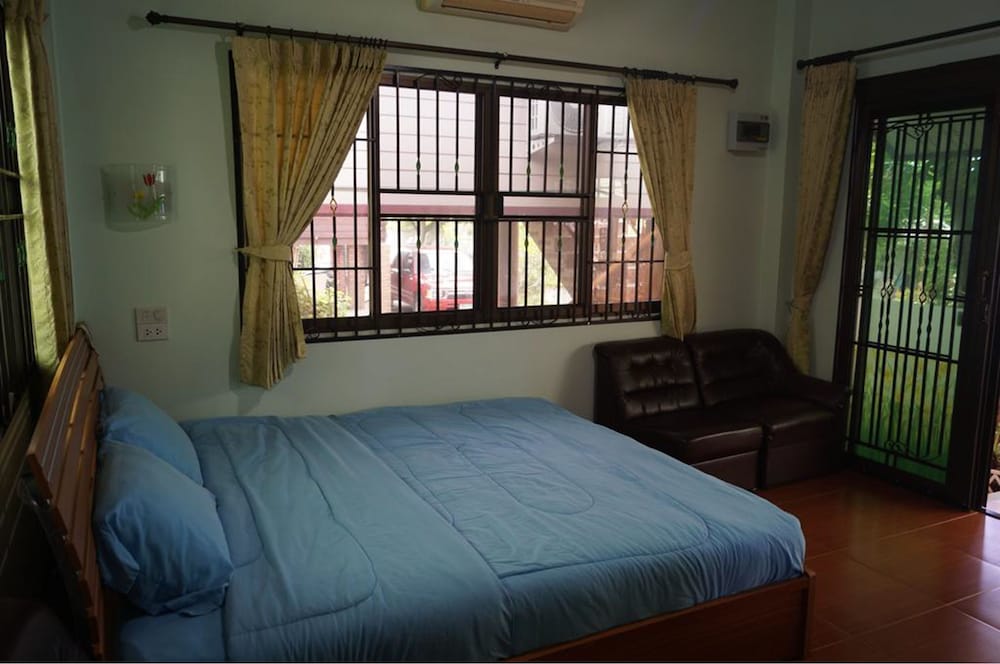 Deluxe Double Room photo 2