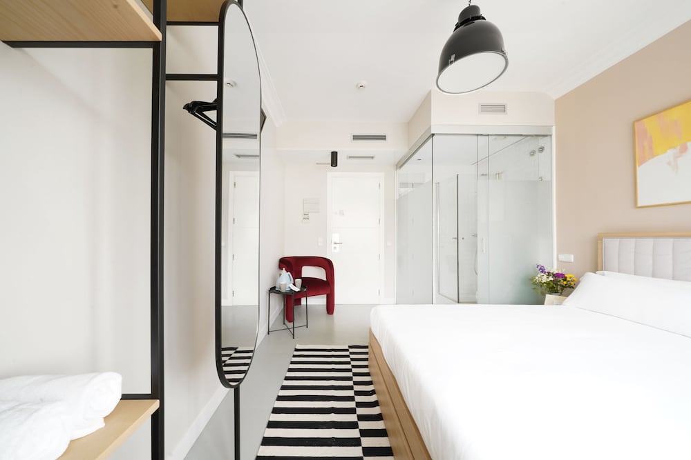 Standard Room - Photo 27