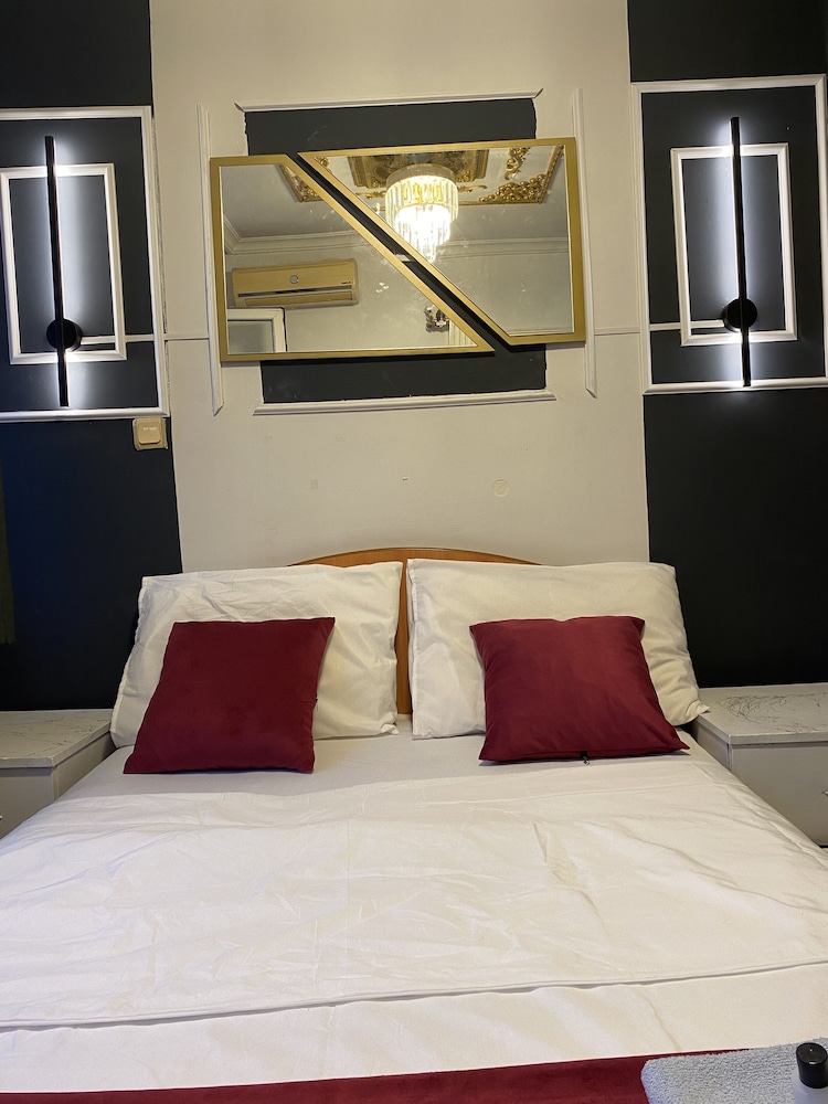 Classic Room - Photo 9
